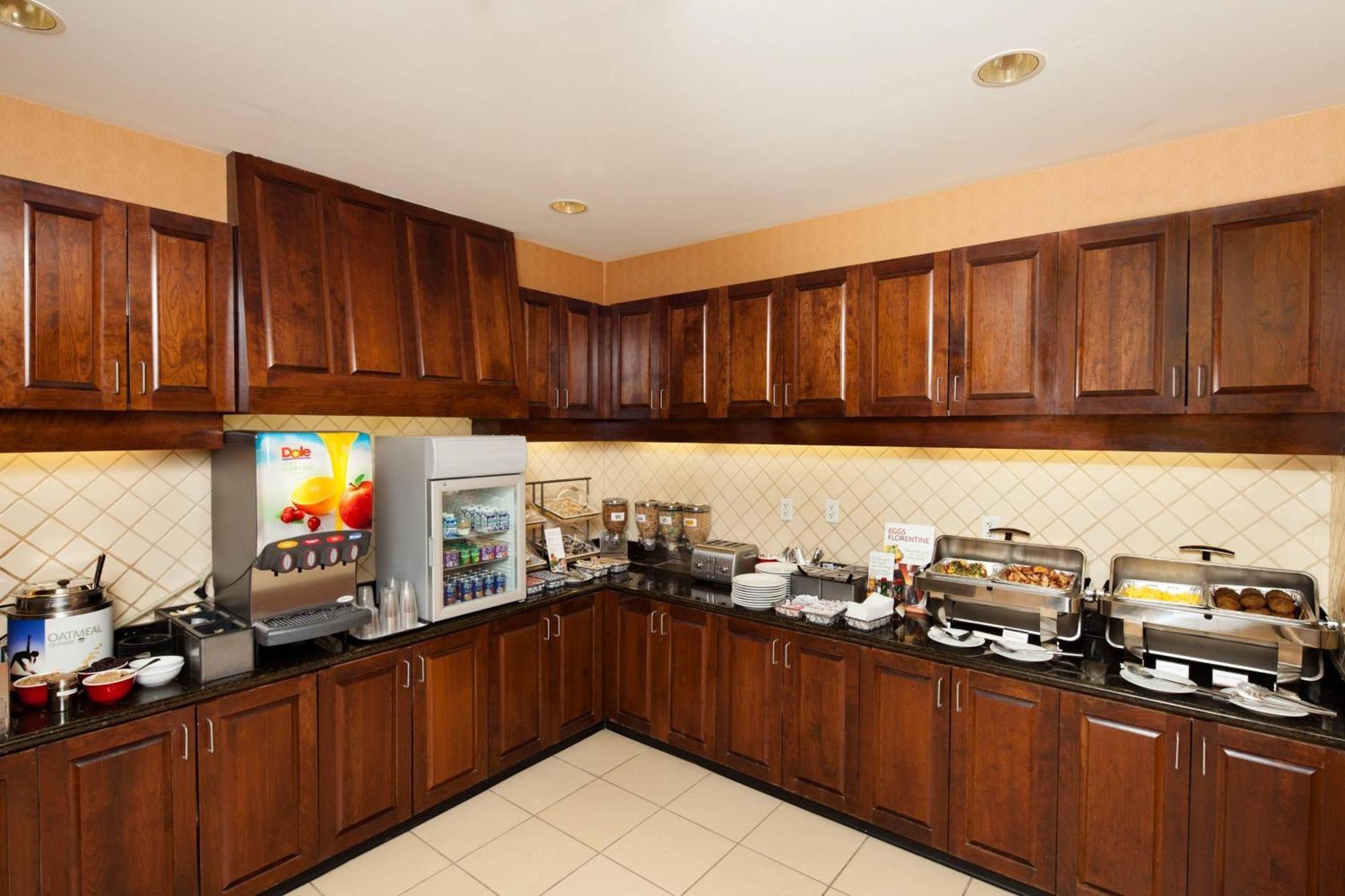 Residence Inn By Marriott Wichita East At Plazzio Luaran gambar