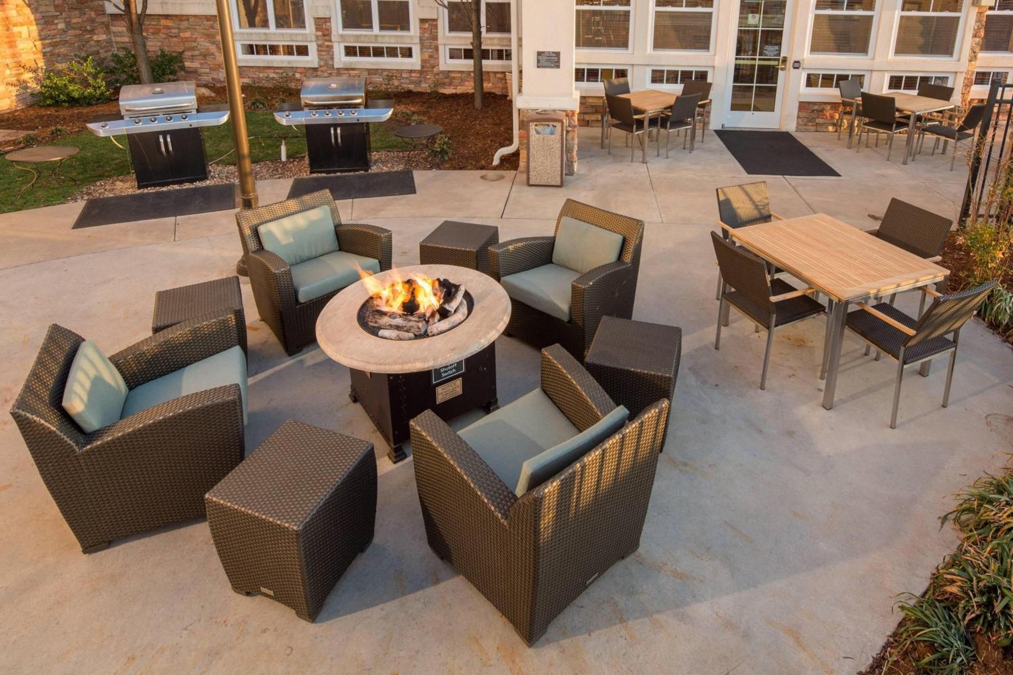 Residence Inn By Marriott Wichita East At Plazzio Luaran gambar