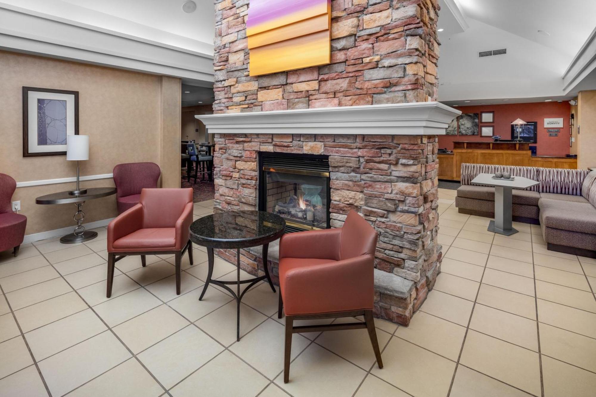Residence Inn By Marriott Wichita East At Plazzio Luaran gambar